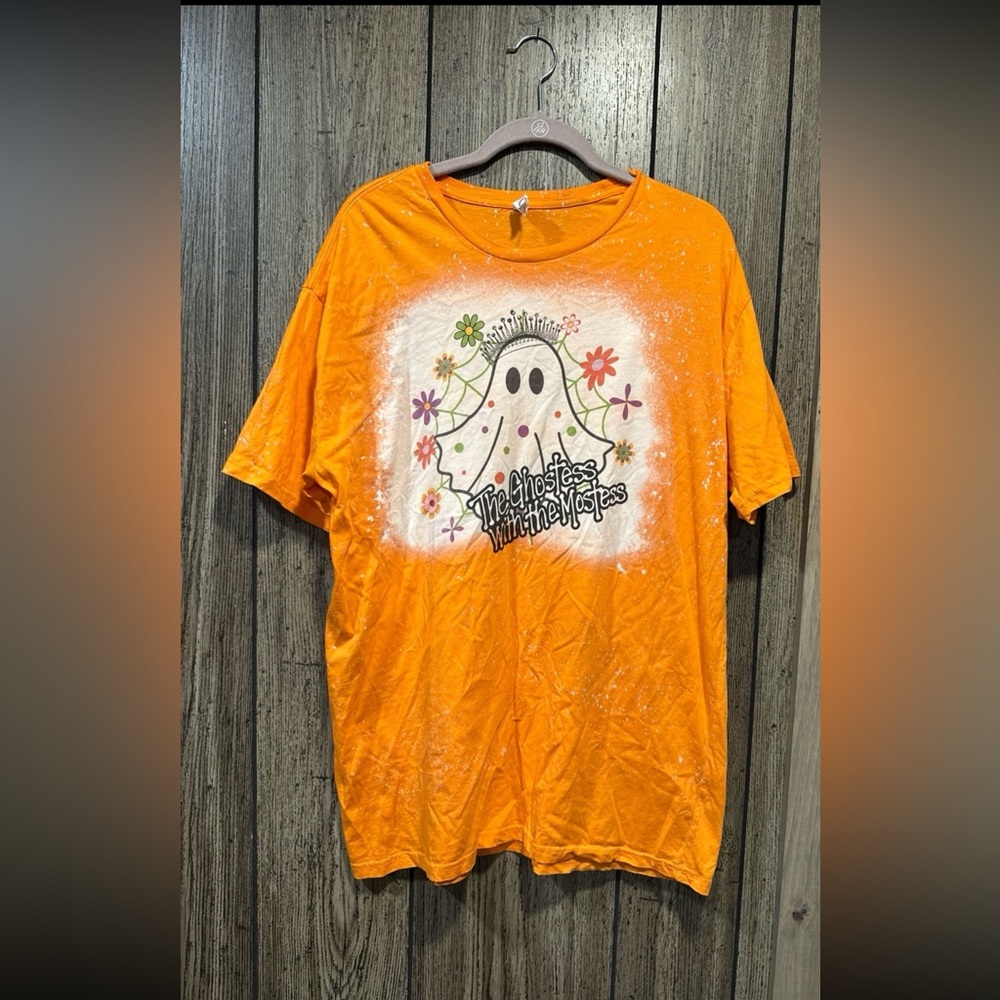 Circle Clothing Halloween ghost Shirt